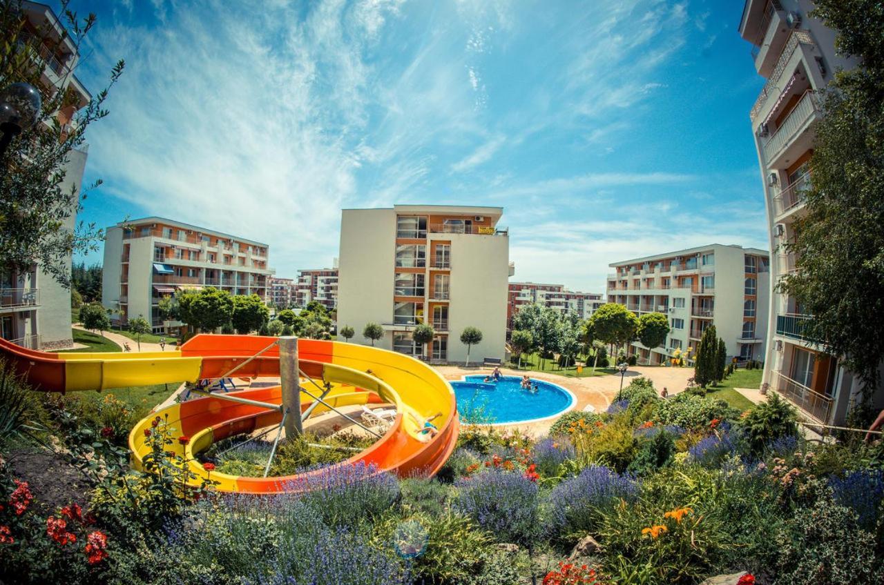 Grand Resort - Imperial Crown Fort Club - Prestige Apartments Елените Екстериор снимка