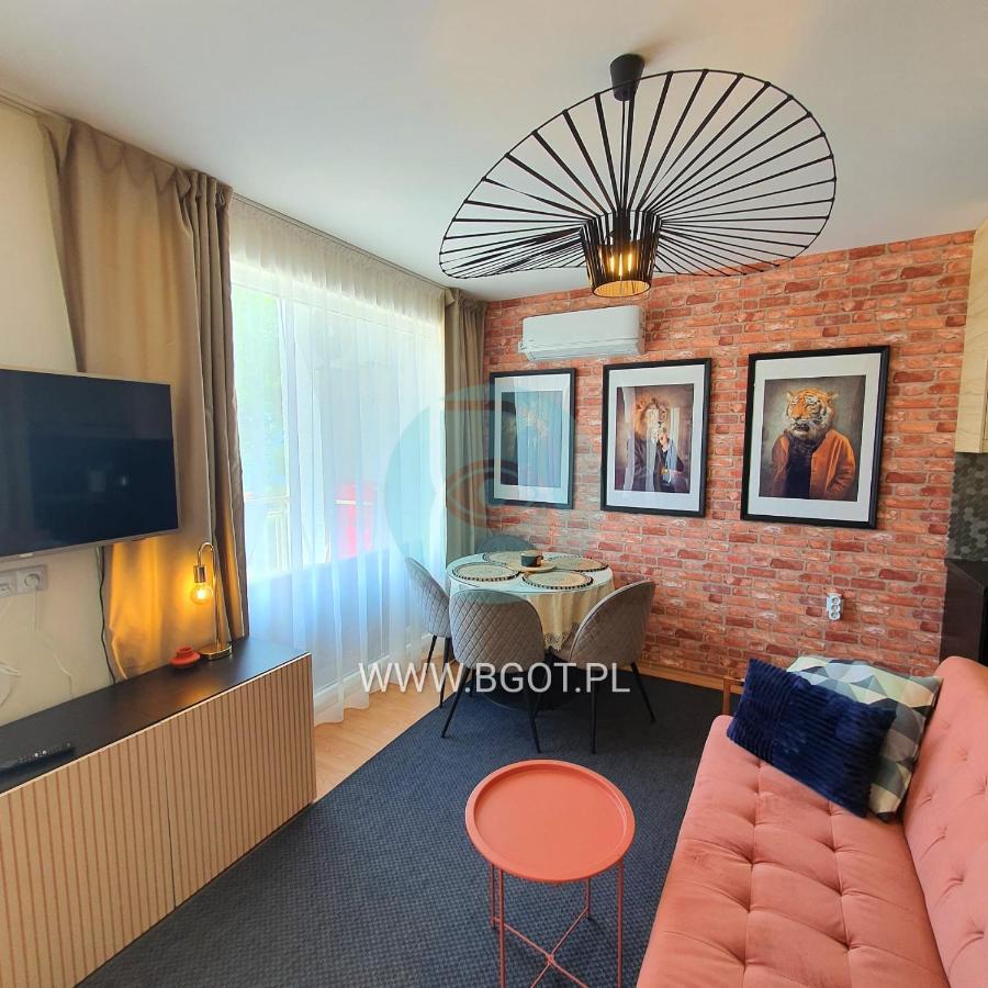 Grand Resort - Imperial Crown Fort Club - Prestige Apartments Елените Екстериор снимка