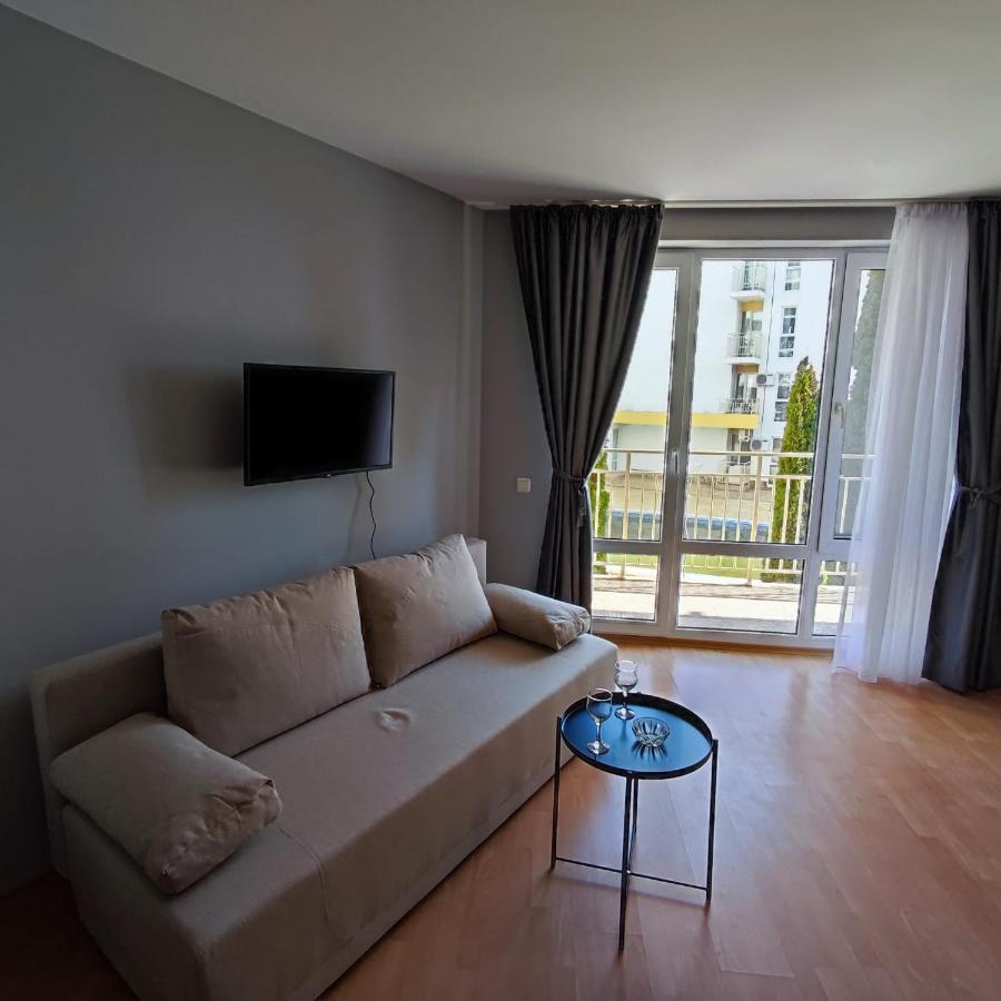 Grand Resort - Imperial Crown Fort Club - Prestige Apartments Елените Екстериор снимка
