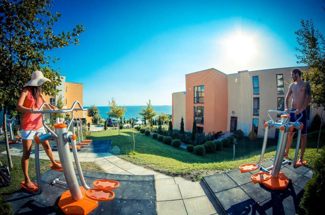 Grand Resort - Imperial Crown Fort Club - Prestige Apartments Елените Екстериор снимка