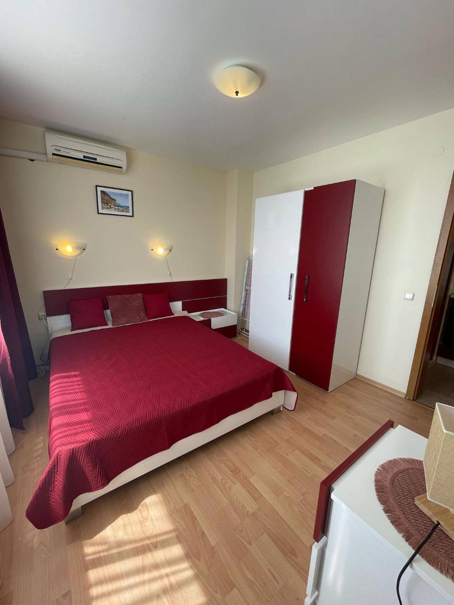 Grand Resort - Imperial Crown Fort Club - Prestige Apartments Елените Стая снимка